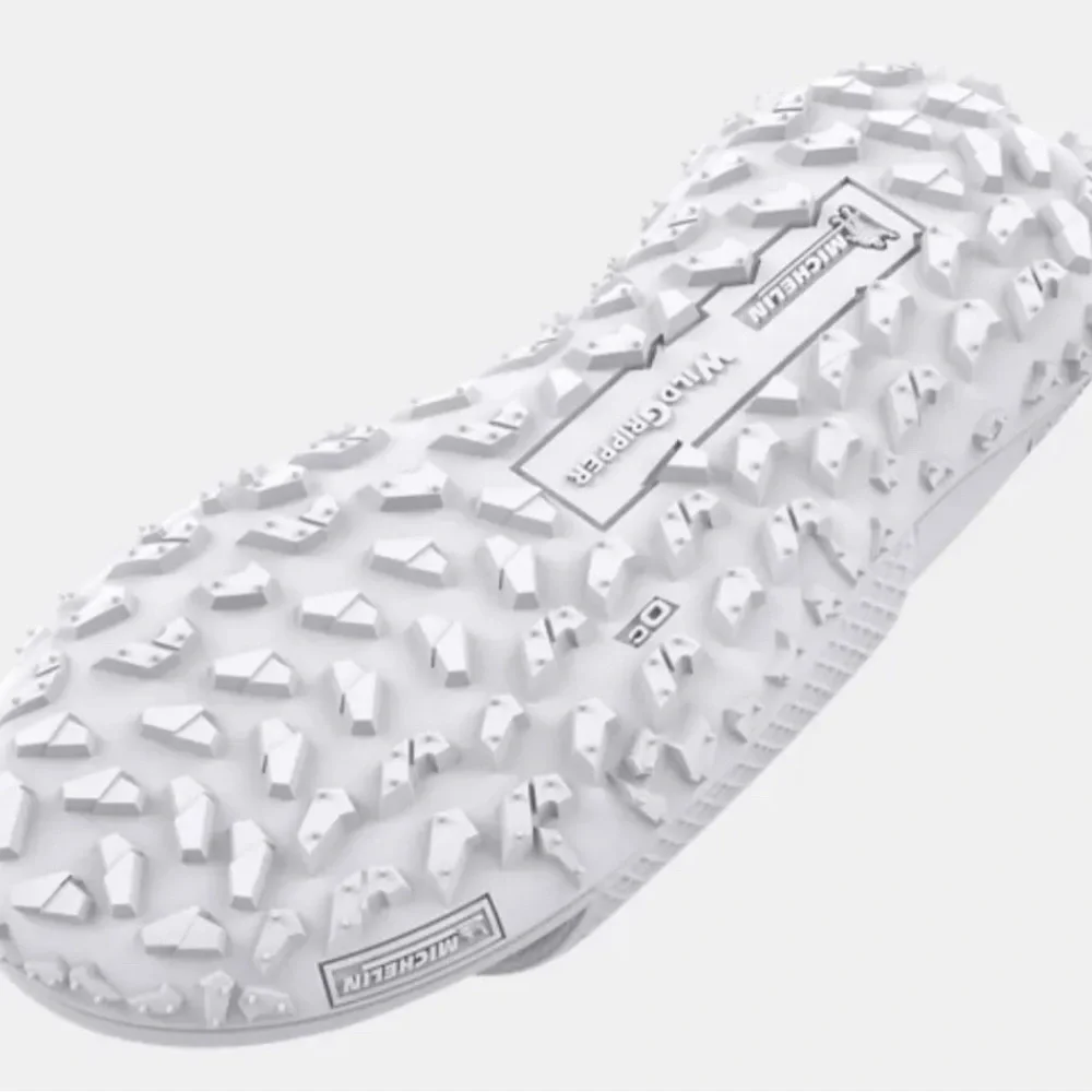 NWOB Under Armour UA Project Rock White Slides / Brahma Bull Size 8 The Rock